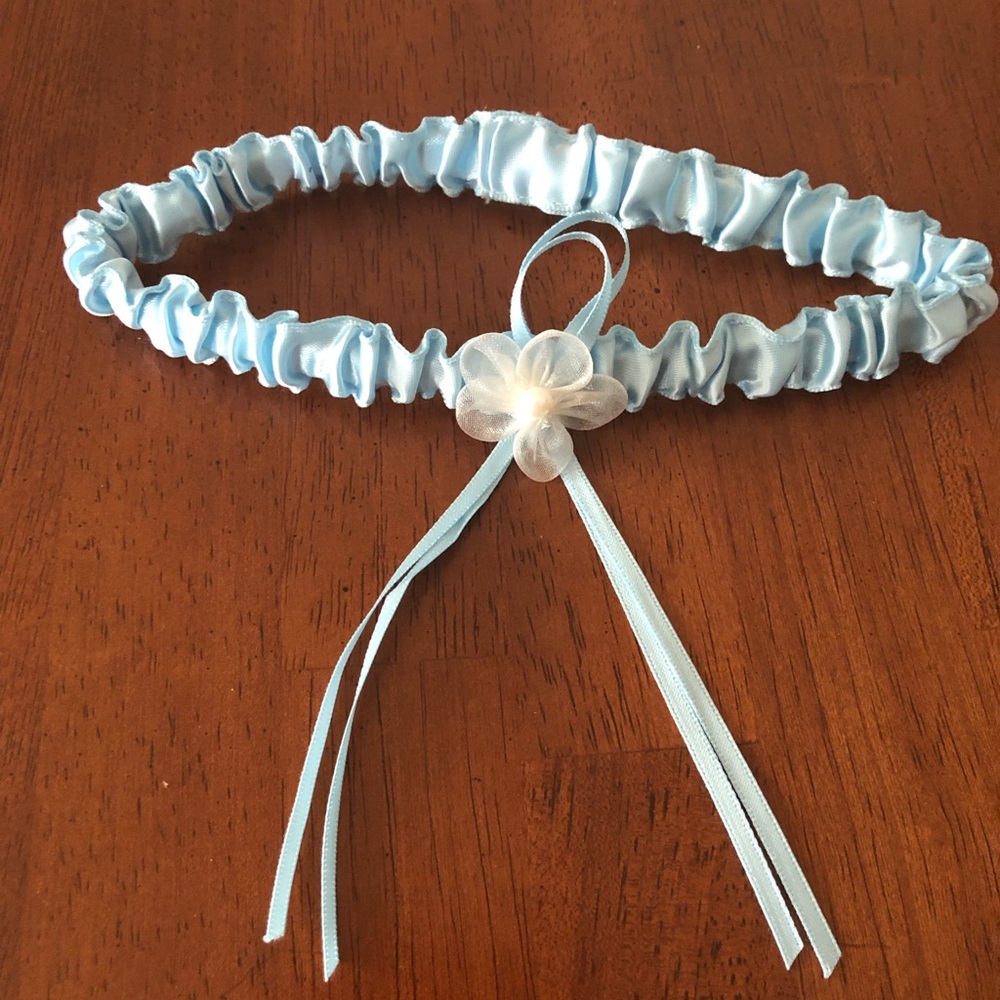 Baby blue garter! NWOT